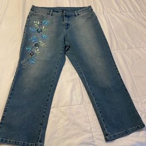 Cute jeans with beading.